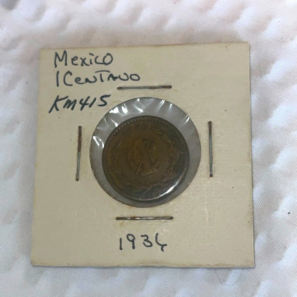 1936 Mexico 1 Centavos Two KM415
See photos!! Minor wear due to age